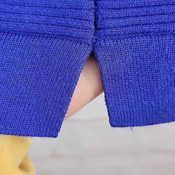 Chicos- Textured 3/4-Sleeve Top, Size 2 - Picture 5 of 7